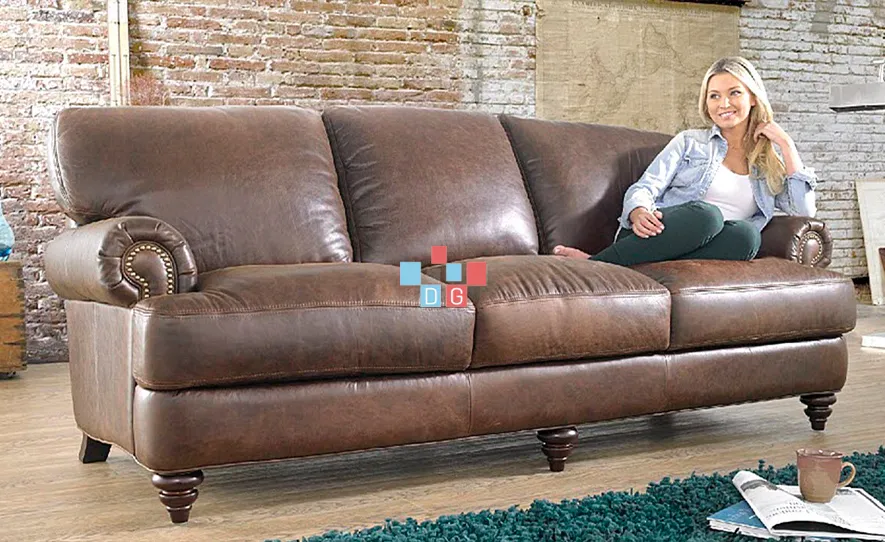 Кожаный диван «Лаура»